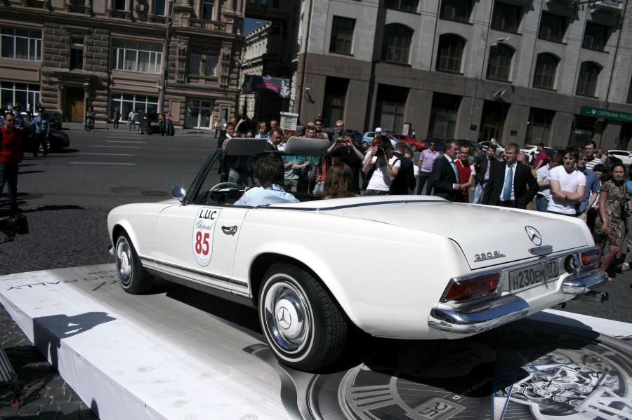  Mercedes-Benz 280 SL Pagoda Roof 1963 года  (фото 3 из 17)